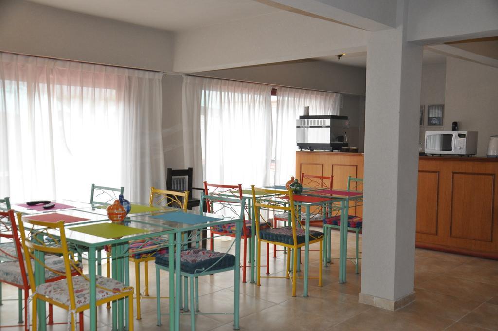 Hotel Victoria Pinamar Buitenkant foto