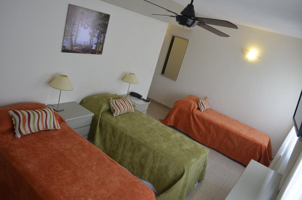 Hotel Victoria Pinamar Kamer foto