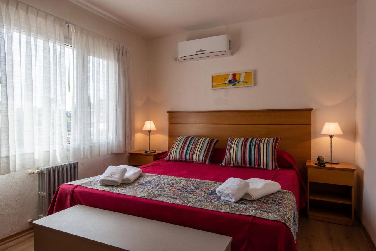 Hotel Victoria Pinamar Buitenkant foto