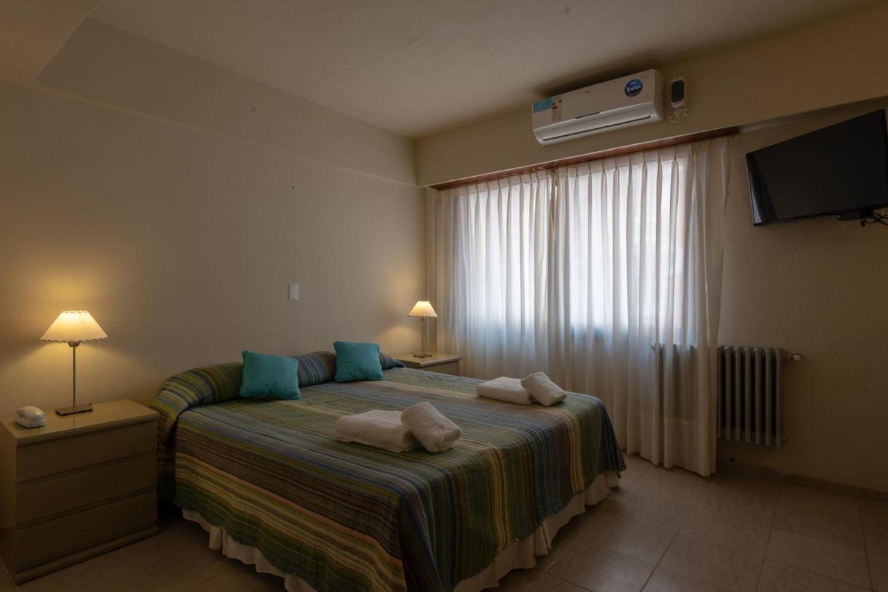 Hotel Victoria Pinamar Buitenkant foto